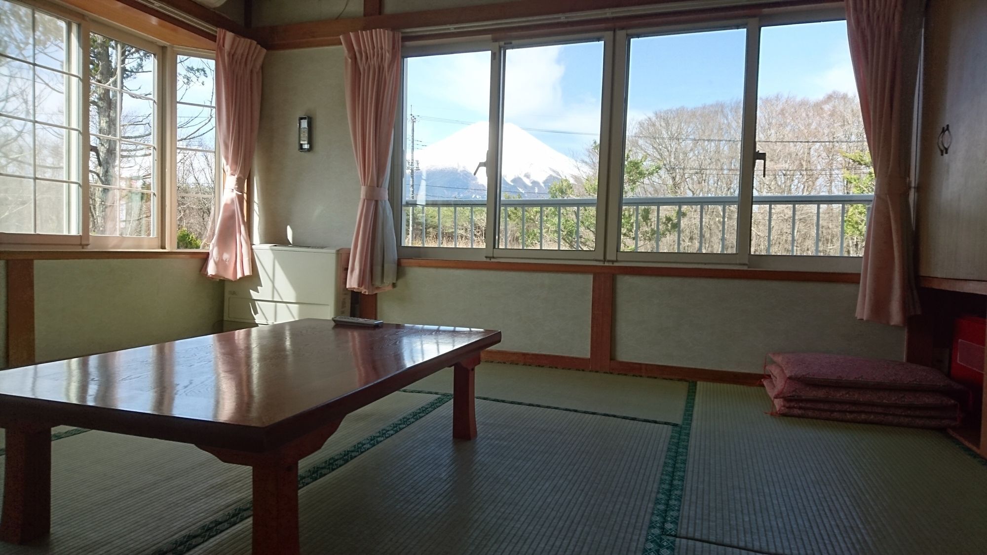 יאמאנאקאקו Villa Yamanami מראה חיצוני תמונה